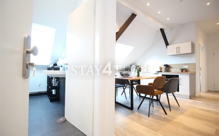 Gr. Whg. - Wohnungseingang Bli