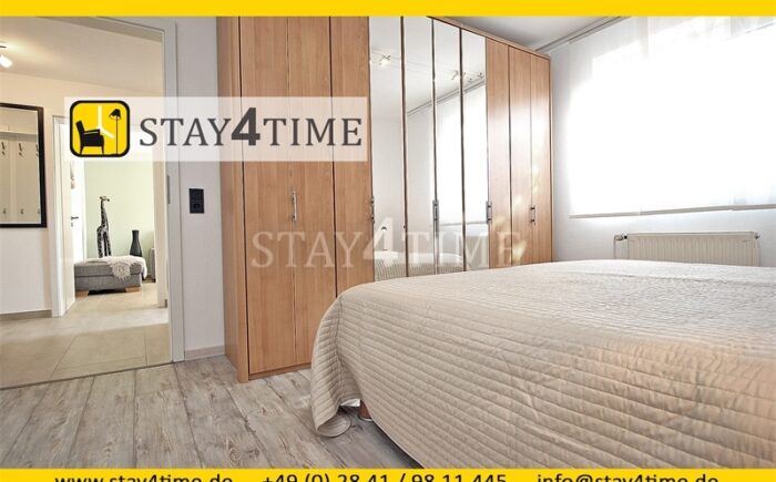 25. Schlafzimmer 8